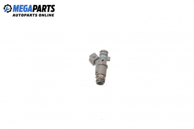 Gasoline fuel injector for Citroen Xsara 1.4, 75 hp, coupe, 2003