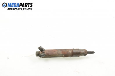 Einspritzdüse for Volkswagen Golf III 1.9 TDI, 90 hp, 5 türen, 1997