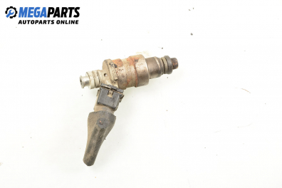 Gasoline fuel injector for Peugeot 306 1.4, 75 hp, station wagon, 1998