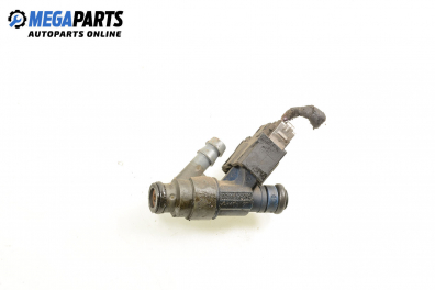 Gasoline fuel injector for Volkswagen New Beetle 2.0, 115 hp, 2000