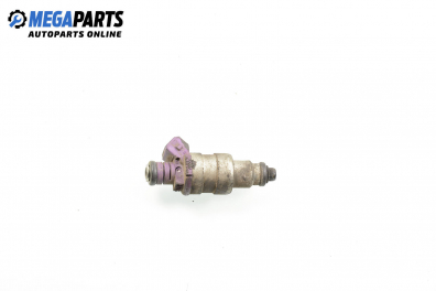 Gasoline fuel injector for Renault Twingo 1.2, 58 hp, 1998