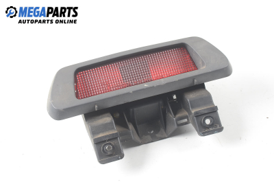 Central tail light for Toyota Previa 2.4 4WD, 132 hp, 1997