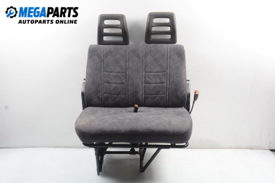 Scaun for Peugeot Boxer 2.5 D, 86 hp, lkw, 1996, position: dreaptă - fața