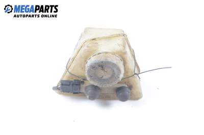 Behälter für bremsflüssigkeit for Mercedes-Benz 124 (W/S/C/A/V) 2.3, 132 hp, combi, 1990