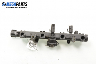 Fuel rail for Volkswagen Lupo 1.0, 50 hp, 2000