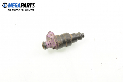 Benzineinspritzdüse for Renault Twingo 1.2, 58 hp, 2000