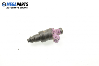 Gasoline fuel injector for Renault Twingo 1.2, 58 hp, 2000