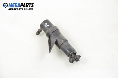 Pulverizator far pentru Volkswagen Passat 1.9 TDI 4motion, 110 cp, combi, 1998, poziție: dreapte
