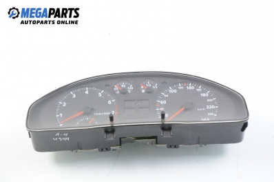 Instrument cluster for Audi A4 (B5) 1.8 T, 150 hp, station wagon, 1996