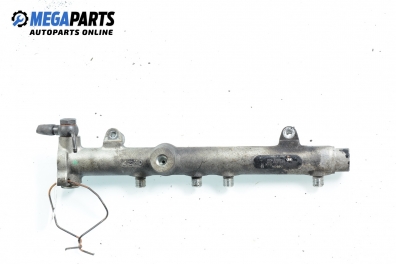 Fuel rail for Hyundai Matrix 1.5 CRDi, 110 hp, 2005 № 31400-27500