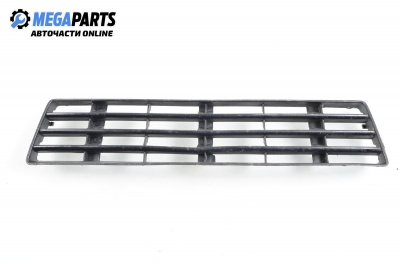 Bumper grill for Audi A6 (C5) 2.8 Quattro, 193 hp, station wagon, 1998