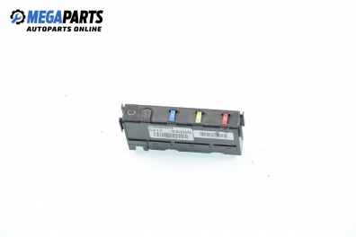 Fuse box for Toyota Yaris 1.0 VVT-i, 69 hp, 3 doors, 2006