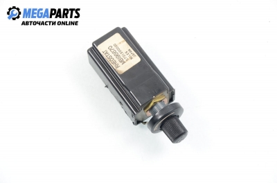 Buton reglaj iluminat pentru Mitsubishi Pajero 2.8 TD, 125 cp, 5 uși automat, 1999 № MBI96670