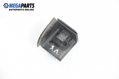 Plastic interior portbagaj for BMW 3 (E90, E91, E92, E93) 2.0, 136 hp, combi, 2007 № 4146966