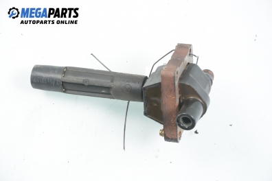 Bobină de aprindere for Mercedes-Benz E-Class 210 (W/S) 2.0, 136 hp, sedan automatic, 1995 № Bosch 0 221 506 444