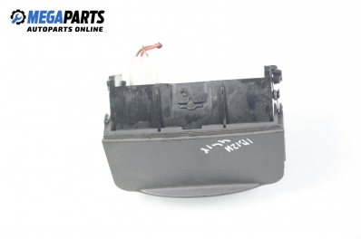 Aschenbecher für Seat Ibiza (6K) 1.4, 60 hp, 3 türen, 2000