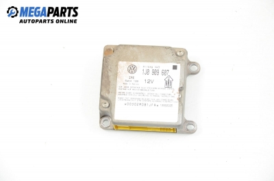 Airbag module for Volkswagen Passat (B5; B5.5) 1.9 TDI 4motion, 110 hp, station wagon, 1998 № 1JO 909 607