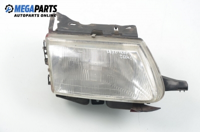Far pentru Citroen Saxo 1.1, 60 cp, 5 uși, 1997, poziție: dreapte