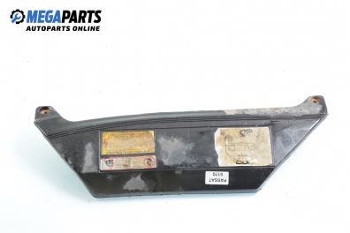 Plastic cover for Volkswagen Passat (B3) 1.6, 75 hp, station wagon, 1988