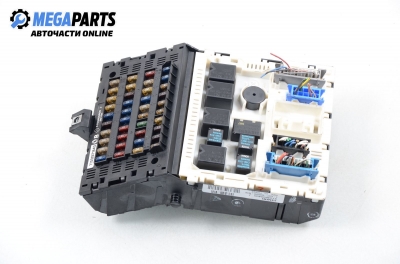 Fuse box for Renault Megane 1.6, 90 hp, coupe automatic, 1996