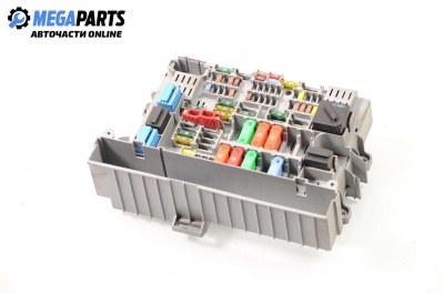 Fuse box for BMW 3 (E90, E91, E92, E93) 2.0 D, 163 hp, 2005