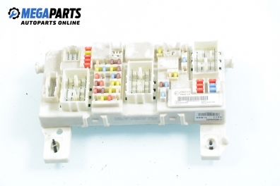 Fuse box for Ford C-Max 1.6 TDCi, 90 hp, 2005