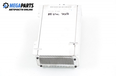 Amplificator antenă pentru Audi A8 (D3) 4.0 TDI Quattro, 275 cp automat, 2003 № 4E0 035 223