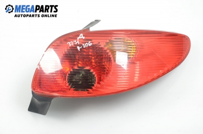 Tail light for Peugeot 206 1.1, 60 hp, hatchback, 3 doors, 2004, position: right