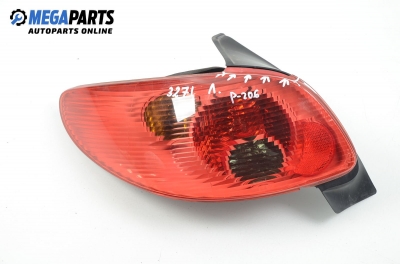 Tail light for Peugeot 206 1.1, 60 hp, hatchback, 3 doors, 2004, position: left