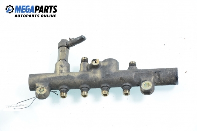 Fuel rail for Mazda MPV 2.0 DI, 136 hp, 2003