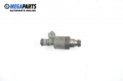 Benzineinspritzdüse for Daewoo Espero 2.0, 105 hp, sedan, 1995
