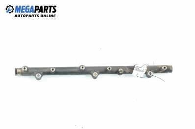 Fuel rail for BMW 5 (E39) 2.5 d, 163 hp, station wagon, 2001