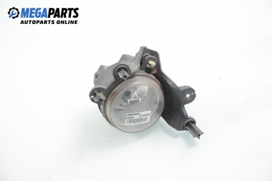 Lampă de ceață spate pentru Ssang Yong Kyron 2.0 4x4 Xdi, 141 cp automat, 2006, poziție: dreapte
