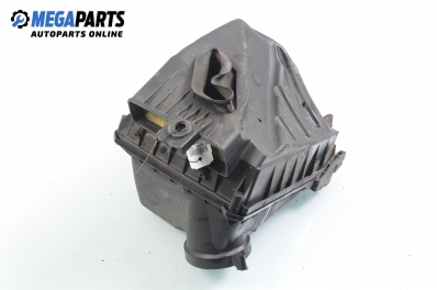 Filtergehäuse für Audi A4 (B6) 2.5 TDI, 155 hp, sedan automatik, 2002