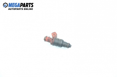 Gasoline fuel injector for Mercedes-Benz C-Class 202 (W/S) 2.3, 150 hp, station wagon automatic, 1996
