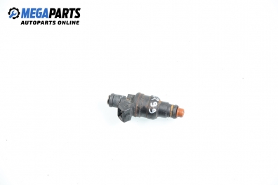 Benzineinspritzdüse für Audi A4 (B5) 1.8, 125 hp automatik, 2000