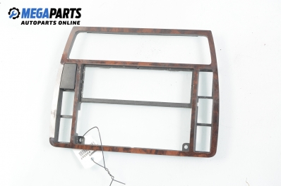 Central console for Volkswagen Passat (B5; B5.5) 1.8, 125 hp, station wagon automatic, 1997