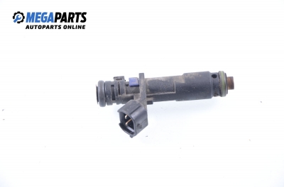 Gasoline fuel injector for Citroen C5 2.0 16V, 140 hp, sedan, 2008