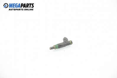 Duza benzină pentru Ford Fiesta V 1.4 16V, 80 cp, 5 uși, 2005