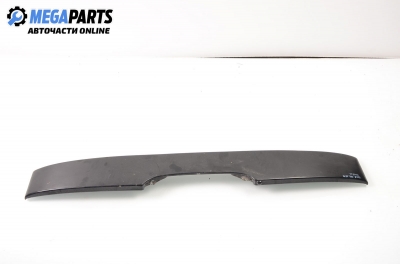 Spoiler for Renault Clio II 1.4 16V, 95 hp, 1999, position: din spate