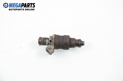 Gasoline fuel injector for Audi A4 (B5) 2.6 Quattro, 150 hp, sedan, 1995