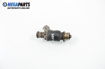 Gasoline fuel injector for Audi A4 (B5) 2.6 Quattro, 150 hp, sedan, 1995