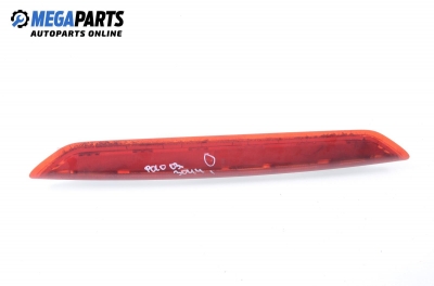 Central tail light for Volkswagen Polo (9N/9N3) 1.4 TDI, 75 hp, 3 doors, 2003