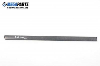 Material profilat exterior for Volkswagen Passat (B5; B5.5) 1.9 TDI 4motion, 110 hp, combi, 1998, position: dreaptă - spate