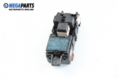 Sicherungskasten für Mitsubishi Carisma 1.8, 115 hp, sedan, 1997 № MR318828