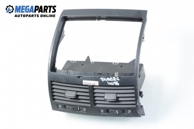 AC heat air vent for Volkswagen Touareg SUV I (10.2002 - 01.2013)