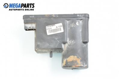 Vakuumpumpe zentralverriegelung for Audi 100 (C4) 2.3, 134 hp, sedan, 1994