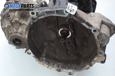  for Volkswagen Passat (B3) 1.8, 75 hp, sedan, 1990