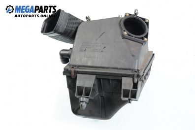 Filtergehäuse für Audi A4 (B5) 2.4, 165 hp, sedan automatik, 1998 № 078 133 837