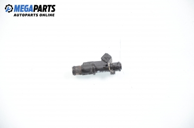 Gasoline fuel injector for Citroen C5 2.0 16V, 136 hp, hatchback, 2003